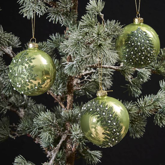 Glass ball wreath/fir/twig