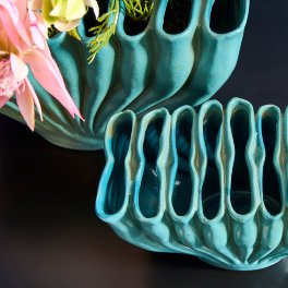 Vase coral, blue