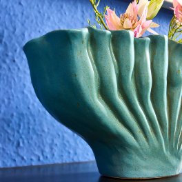 Vase coral, blue